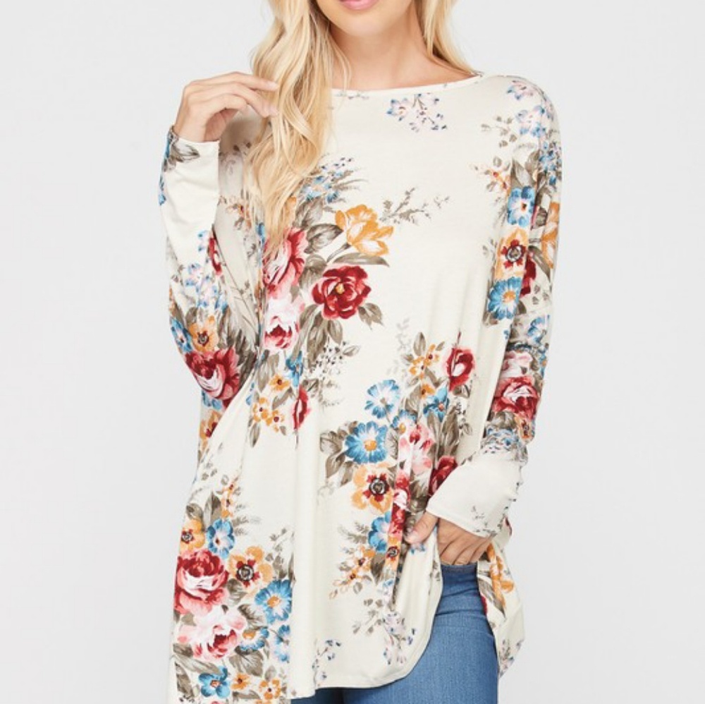 Urban Chic Cream Floral Top